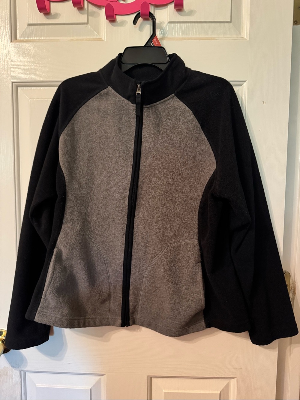 Two-Tone Grey and Black Full-Zip Fleece Jacket